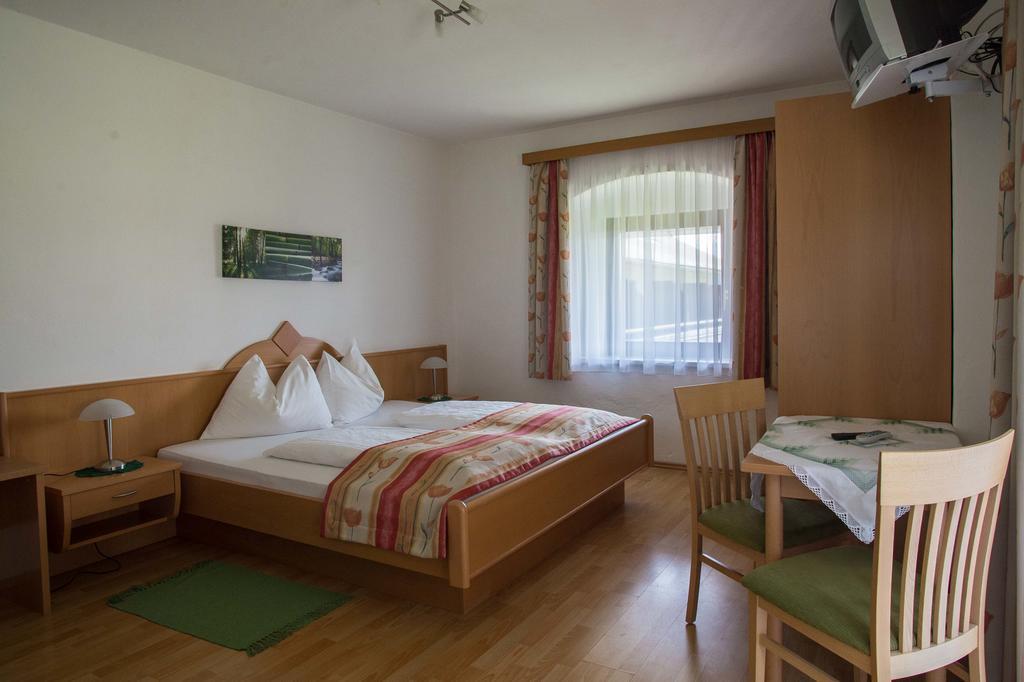 Pension Seebichlhof Hotel Kraig Luaran gambar